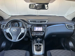 Nissan Qashqai 1.6 Diesel 130 CP An 2016 - imagine 5