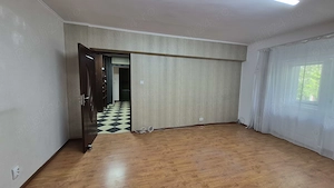 Ofer spre inchiriere apartament 3 cam, Bd.Decebal - imagine 4