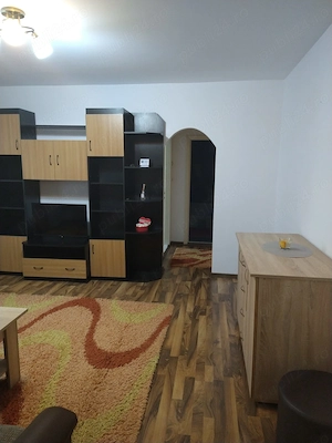  Apartament cu 2 camere semidecomandat - imagine 7