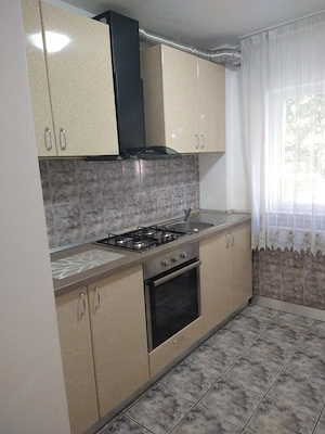  Apartament cu 2 camere semidecomandat - imagine 10