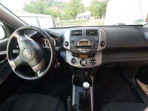 Vand Toyota Rav 4. - imagine 8
