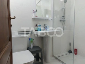 Casa de inchiriat 90 mp 3 camere curte 370 mp aproape de mall Cisnadie - imagine 11