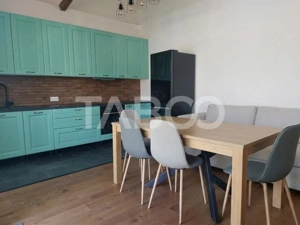 Casa de inchiriat 90 mp 3 camere curte 370 mp aproape de mall Cisnadie - imagine 3