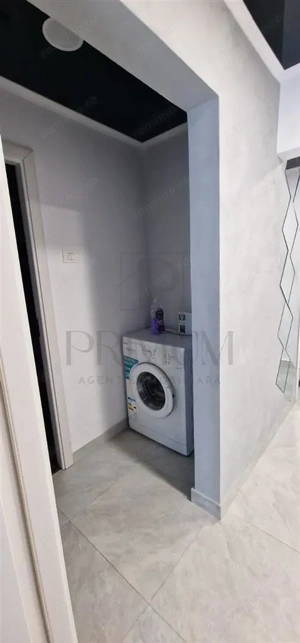 LIPOVEI - BLOC IZOLAT - 3 CAMERE - 1 BALCON - CENTRALA PROPRIE - CLIMA - GARAJ - imagine 11