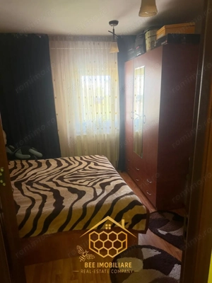 Apartament cu 2 camere transformat in 3 -  spatios - cartier Rovine - imagine 4