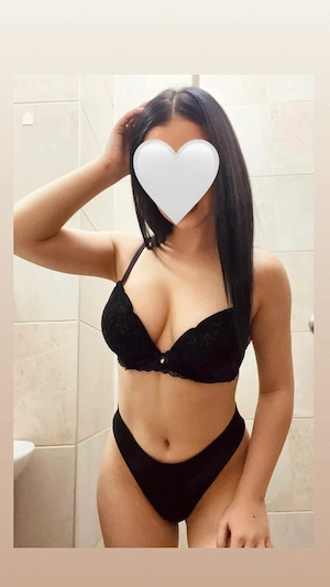 Momente delicioase, bruneta slim!! Noua in domeniu