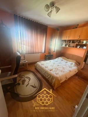 Apartament cu 2 camere transformat in 3 -  spatios - cartier Rovine - imagine 5