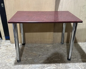 Masa cu picioare metalice si blat 100x60 cm; Masa solida de bucatarie