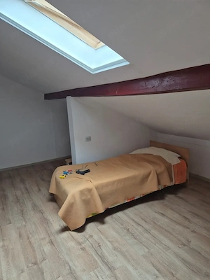 Proprietar Inchiriez apartament 1 camera  Open Space  - imagine 3