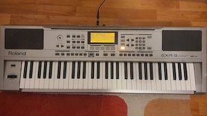 Orga Roland EXR 3