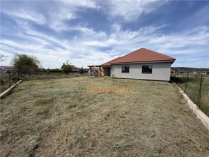 CASA PLAN PARTER | TEREN 800 MP | ACEES AUTO | ZONA OSORHEI | ORADEA - imagine 7