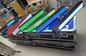 Eurolite LED Bar 648 5 RGB DMX + Flight Case
