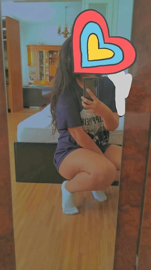 fac doar deplasări la tine sau hotel 