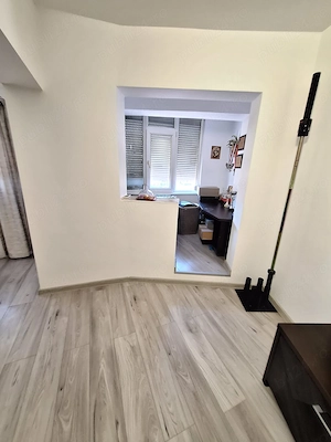 Vanzare apartament 1 camera - Micro 14 - imagine 4