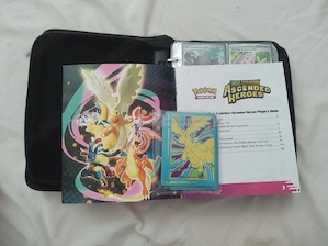 Vând colecție 360 cărți Pokemon. Sunt publicate doar 5 imagini, restul în privat.  - imagine 5