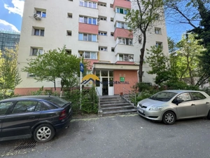 Basarabiei-2 minute de metrou, apartament 3 camere, bloc reabilitat, zona verde - imagine 14