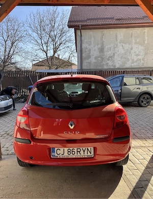 Renault Clio - imagine 5