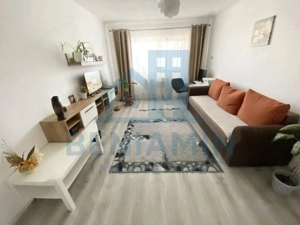 Apartament 3 camere Decomandate-Florilor-Etaj 3-Suprafata 74mp-Liber