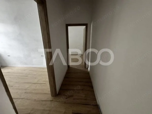 Apartament renovat complet la casa 3 camere 60 mpu Piata Cluj Sibiu - imagine 9