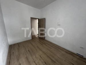 Apartament renovat complet la casa 3 camere 60 mpu Piata Cluj Sibiu - imagine 7