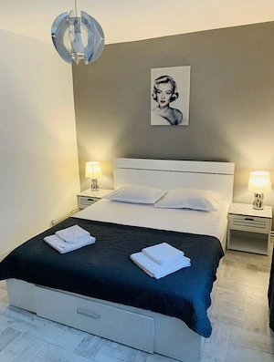 Apartament regim hotelier ultracentral - imagine 3