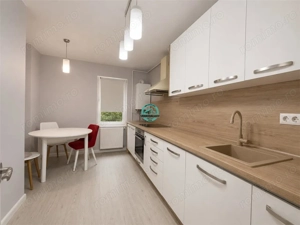 Inchiriez apartament cu 4 camere modern mobilat in 7 Noiembrie ! - imagine 2