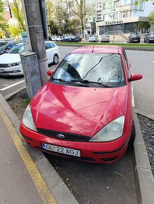 Vând Ford focus 2002 -3200 de lei 