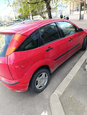 Vând Ford focus 2002 -3200 de lei  - imagine 5