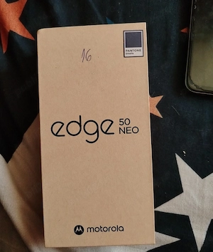 Motorola edge