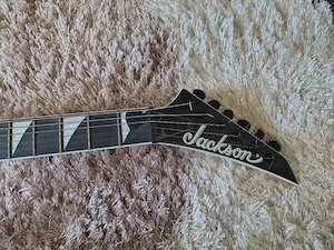 Chitară Jackson JS32T King V