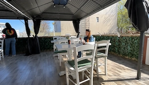 Spațiu comercial HoReCa 283 mp + terasă + cazare personal   central Mangalia - imagine 4