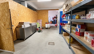 Spațiu comercial HoReCa 283 mp + terasă + cazare personal   central Mangalia - imagine 8