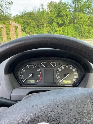 Skoda fabia 1.4 benzina  - imagine 8