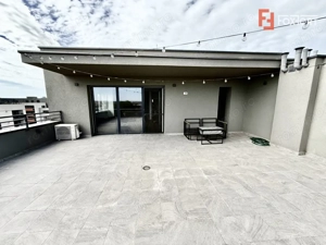 Penthouse superb cu 3 camere de inchiriat - zona Aradului