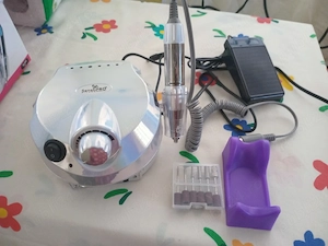 vand freza unghii, mini lampa si aparat pentru incalzit ceara lt