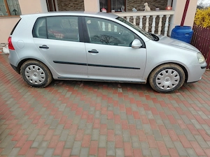 Vând golf 5 1.6 fsi - imagine 4