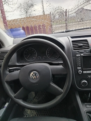 Vând golf 5 1.6 fsi - imagine 2