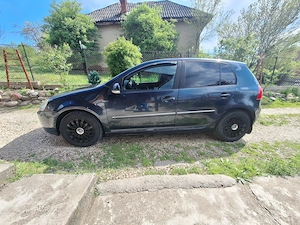 Vând golf 5 1.6 mpi - imagine 4