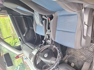 Vând golf 5 1.6 mpi - imagine 8