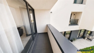 Apartament pe 60 mp utili + balcon, parcare, Transilvania Residence, Noua, Brasov - imagine 4