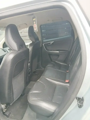 Vand sau schimb volvo xc 60 2.o diesel 2013 - imagine 8