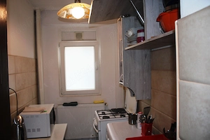 Proprietar , vand apartament 2 camere, strada Amman 4 - imagine 4