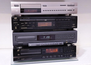 Cd player Yamaha,JVC,Philips,Sansui.