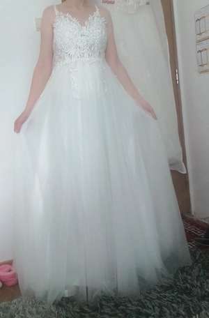 rochie de mireasa 