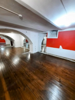 VILA - Parter 5 Camere, 140 mp si Demisol. Zona Ecaterina Teodoroiu. - imagine 7