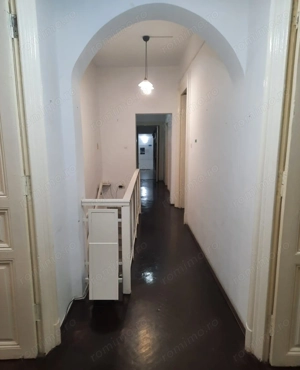 VILA - Parter 5 Camere, 140 mp si Demisol. Zona Ecaterina Teodoroiu. - imagine 4