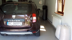 Dacia Duster LAUREATE 1,6 Benzină 114 CP 4X4 E6 - imagine 2