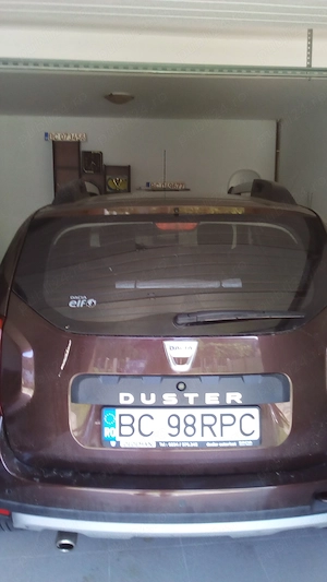 Dacia Duster LAUREATE 1,6 Benzină 114 CP 4X4 E6 - imagine 4