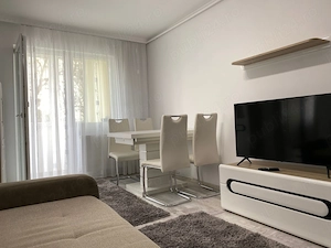 Închiriez apartament 2 camere, Str. Cuza Vodă