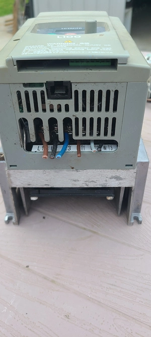 HITACHI L100-022HFE Inverter driver - imagine 2